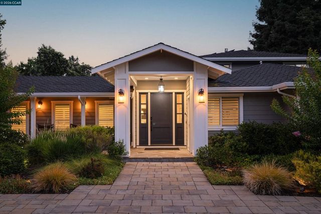 125 El Dorado Ave, Danville, CA 94526