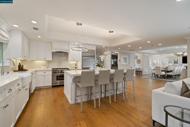 125 El Dorado Ave, Danville, CA 94526