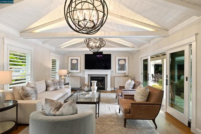 125 El Dorado Ave, Danville, CA 94526