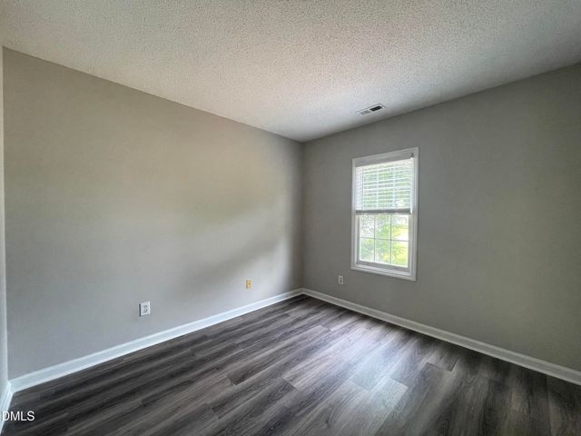 537 Mountain Lake Drive, Raleigh, NC 27610