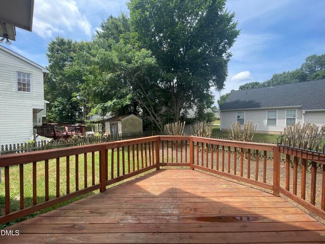 537 Mountain Lake Drive, Raleigh, NC 27610
