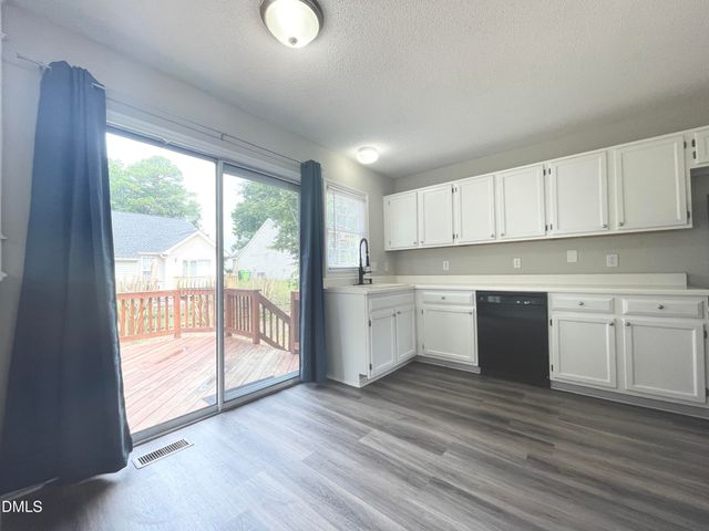 537 Mountain Lake Drive, Raleigh, NC 27610
