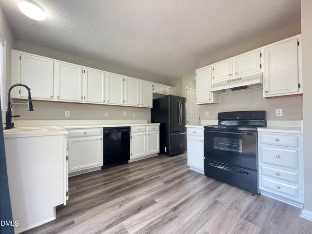 537 Mountain Lake Drive, Raleigh, NC 27610
