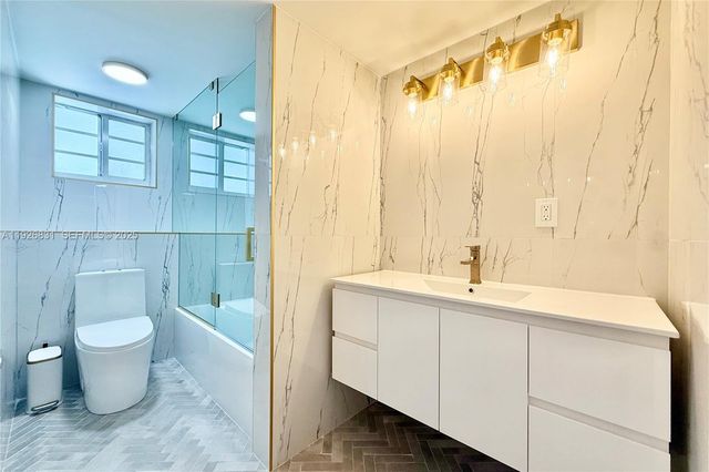 4122 Collins Ave 2B, Miami Beach, FL 33140