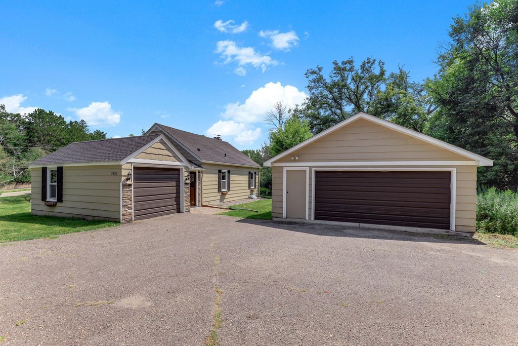 1922 Oakland Road, Minnetonka, MN 55305 — photo 3