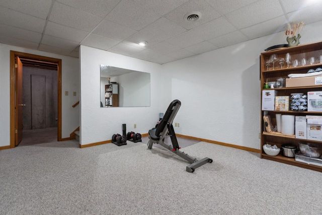 96 UNIVERSITY DRIVE, Fond Du Lac, WI 54935