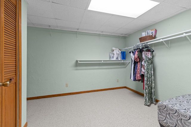 96 UNIVERSITY DRIVE, Fond Du Lac, WI 54935