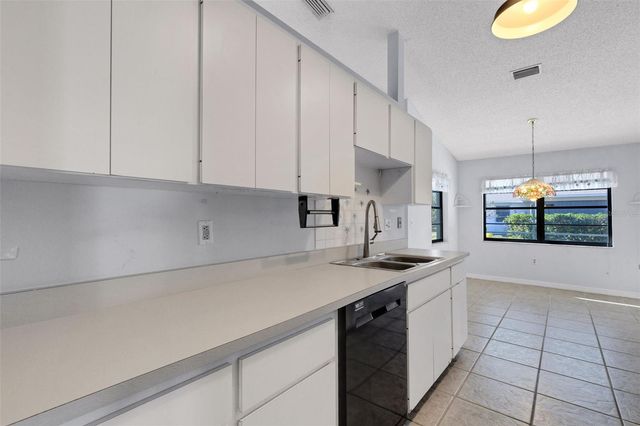 5860 MILTON AVENUE, Sarasota, FL 34243