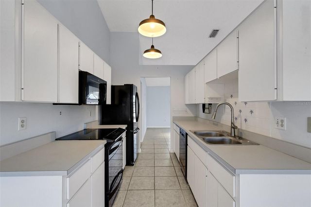 5860 MILTON AVENUE, Sarasota, FL 34243