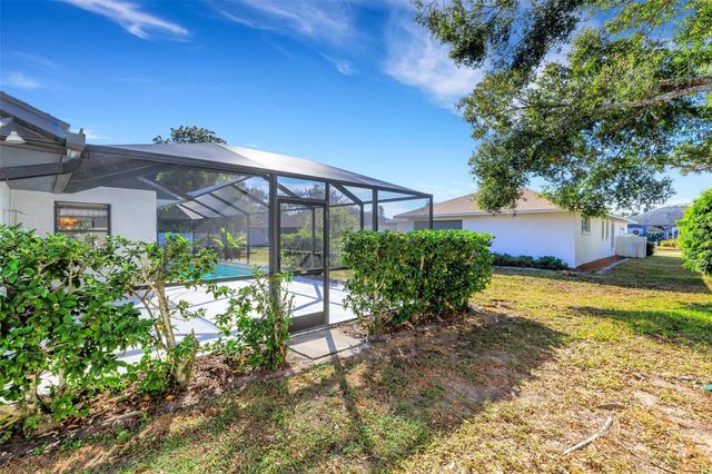 5860 MILTON AVENUE, Sarasota, FL 34243