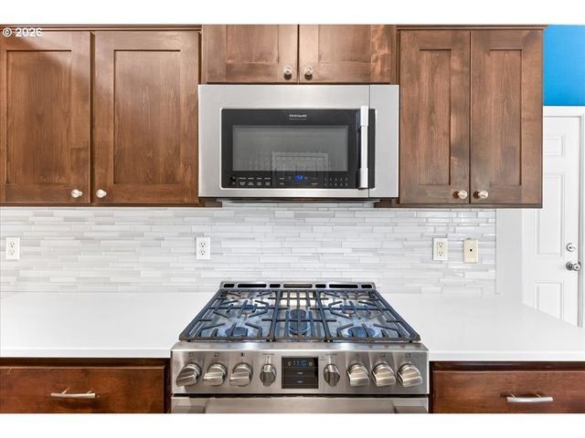 16935 Sw KATTEGAT Dr, Beaverton, OR 97006