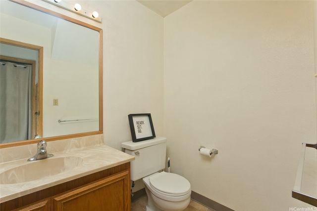 98-1819 Kaahumanu Street 78B, Aiea, HI 96701