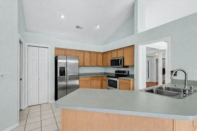 101 Linden Circle, Conway, SC 29526