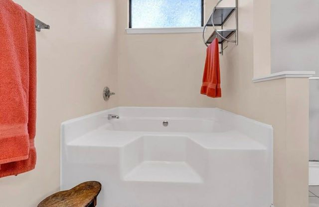 101 Linden Circle, Conway, SC 29526