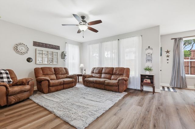 2605 Skinner Drive, Flower Mound, TX 75028