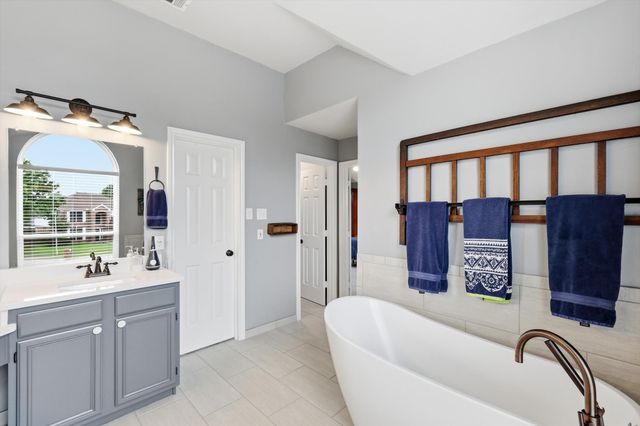 2605 Skinner Drive, Flower Mound, TX 75028