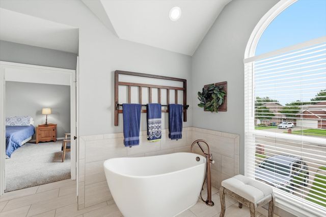 2605 Skinner Drive, Flower Mound, TX 75028