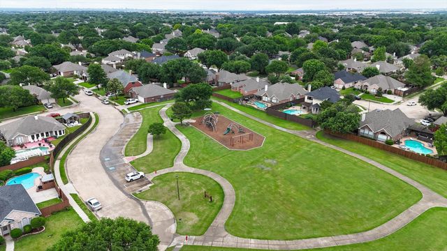 2605 Skinner Drive, Flower Mound, TX 75028