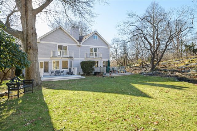 15 Hammersmith Road 31A, Newport, RI 02840