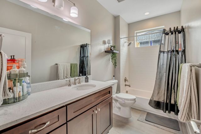 10556 S SANDY SAGE WAY, Sandy, UT 84070