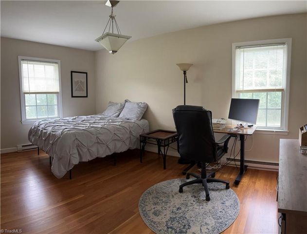 5209 Ventura Drive, Greensboro, NC 27406