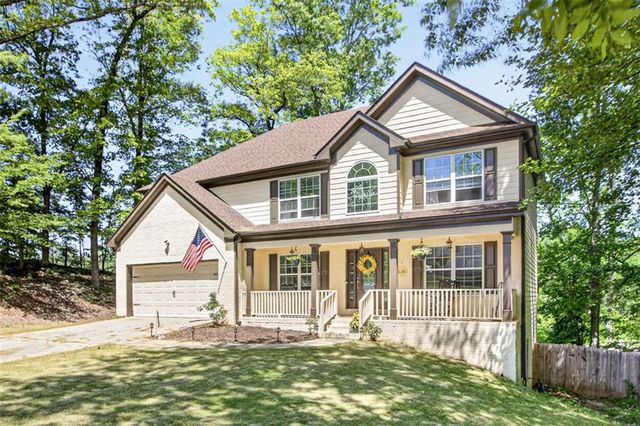 2013 Forsyth Park Lane, Hoschton, GA 30548