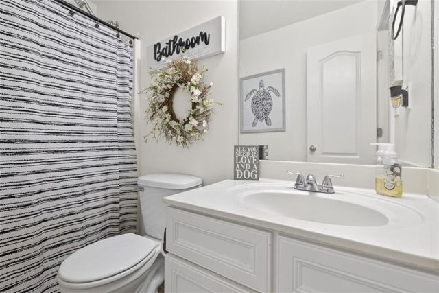2013 Forsyth Park Lane, Hoschton, GA 30548