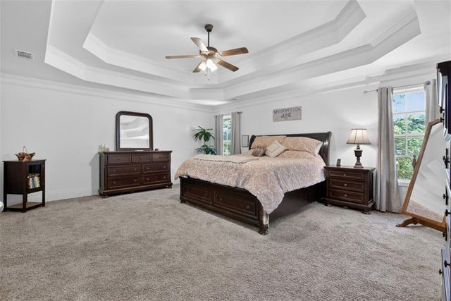 2013 Forsyth Park Lane, Hoschton, GA 30548