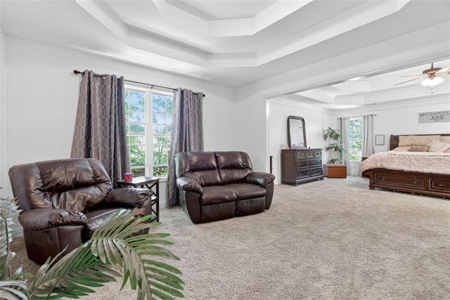 2013 Forsyth Park Lane, Hoschton, GA 30548