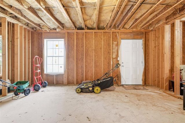 2013 Forsyth Park Lane, Hoschton, GA 30548