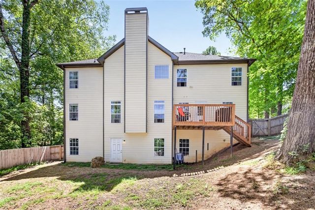 2013 Forsyth Park Lane, Hoschton, GA 30548