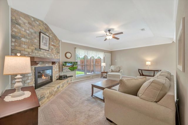 16023 Mill Point Drive, Houston, TX 77059