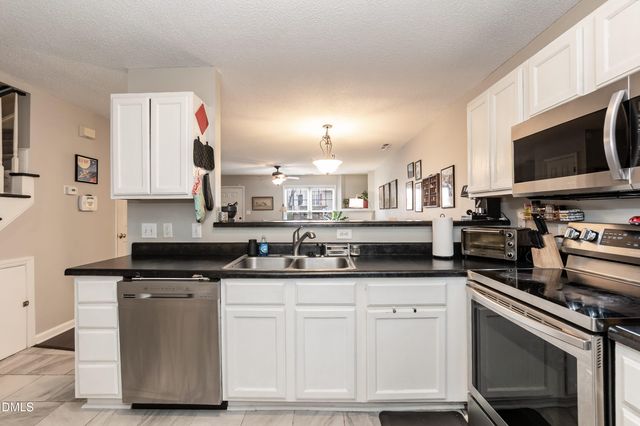 2213 Violet Bluff Court, Raleigh, NC 27610