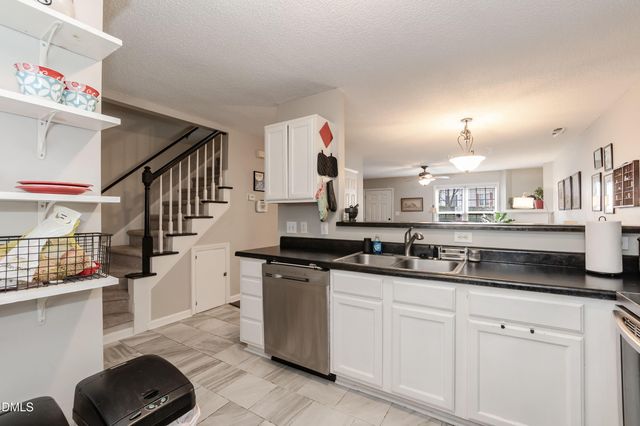 2213 Violet Bluff Court, Raleigh, NC 27610