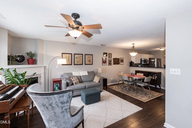 2213 Violet Bluff Court, Raleigh, NC 27610