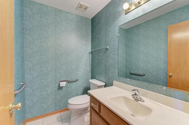 19458 Manchester Drive, Mokena, IL 60448