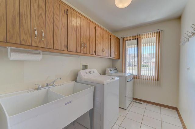 19458 Manchester Drive, Mokena, IL 60448