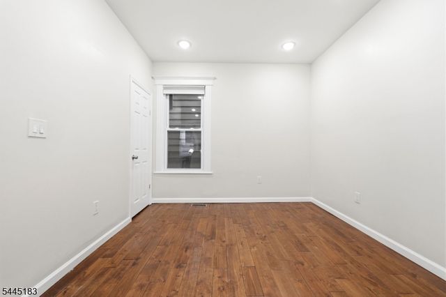 244 Clinton Ave, Jersey City, NJ 07304