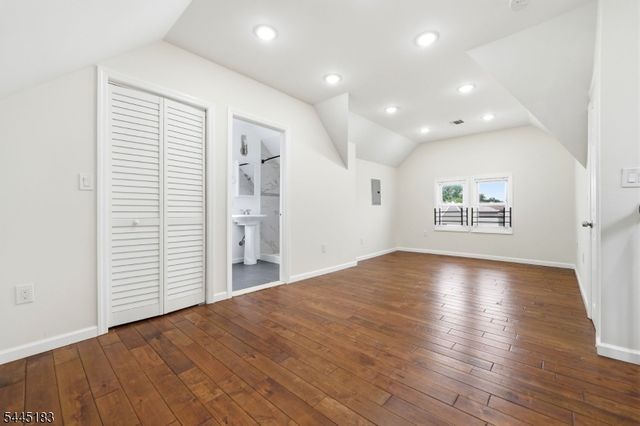 244 Clinton Ave, Jersey City, NJ 07304