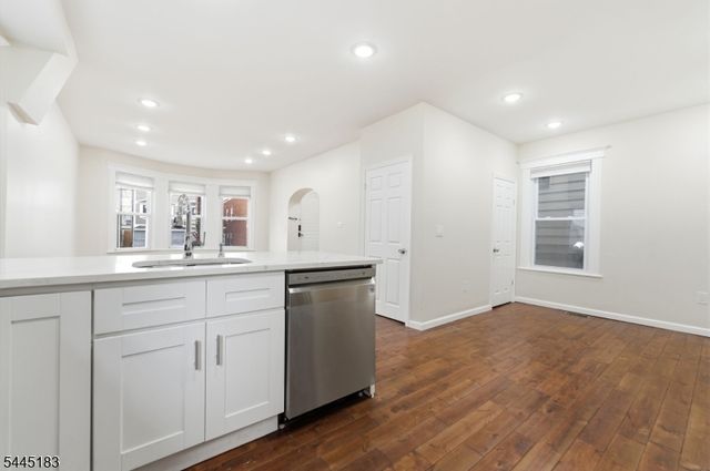 244 Clinton Ave, Jersey City, NJ 07304