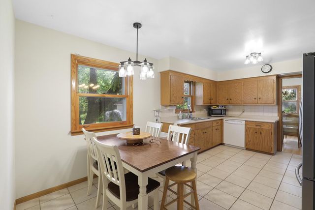 2340 Skyline Drive, Bloomington, MN 55425