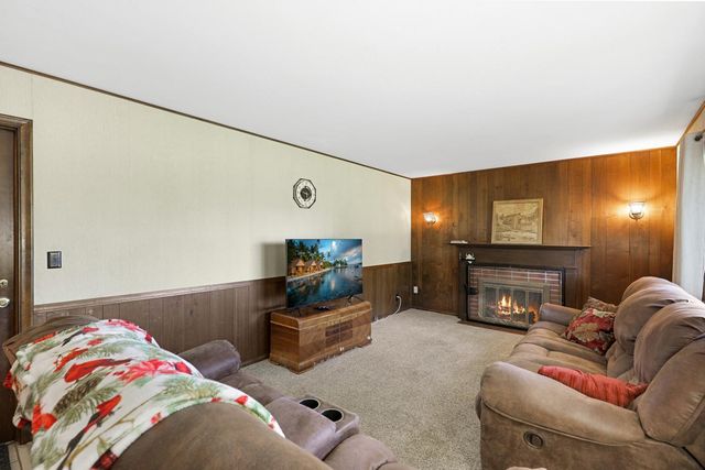 2340 Skyline Drive, Bloomington, MN 55425
