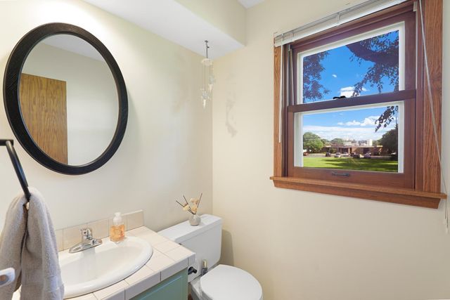 2340 Skyline Drive, Bloomington, MN 55425