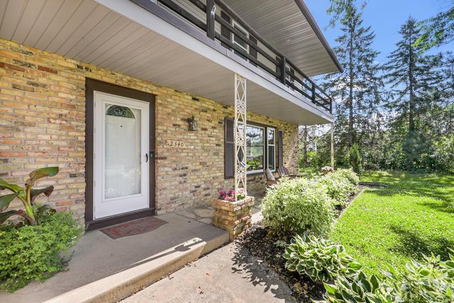 2340 Skyline Drive, Bloomington, MN 55425