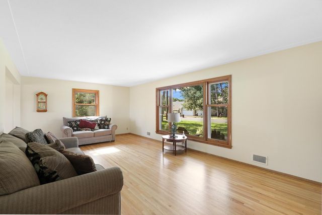 2340 Skyline Drive, Bloomington, MN 55425