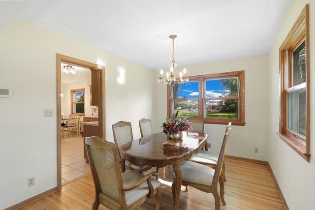 2340 Skyline Drive, Bloomington, MN 55425