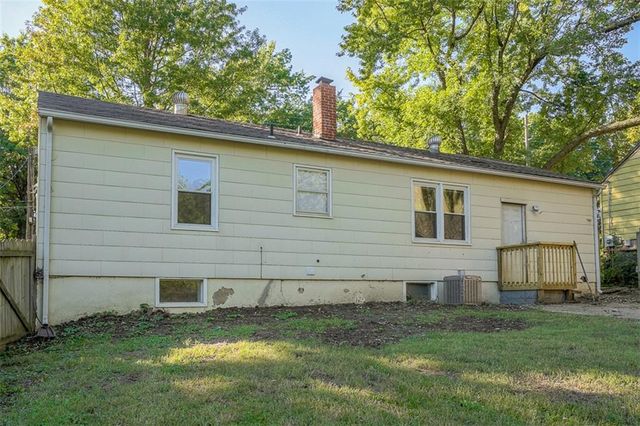 5405 Woodson Road, Raytown, MO 64133