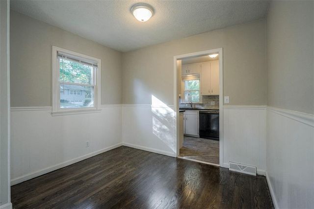 5405 Woodson Road, Raytown, MO 64133