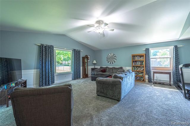 3241 Simpson Road, Fort Gratiot, MI 48059