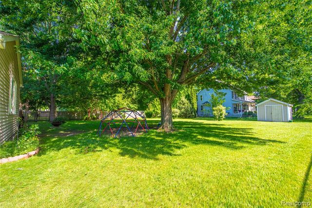 3241 Simpson Road, Fort Gratiot, MI 48059